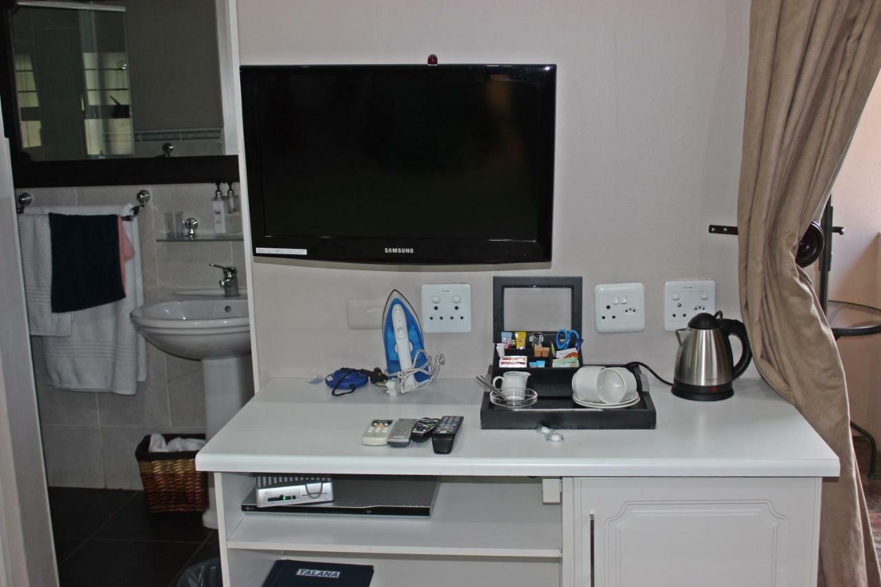 The Lapha Guesthouse & Conference Centre Dundee Room photo